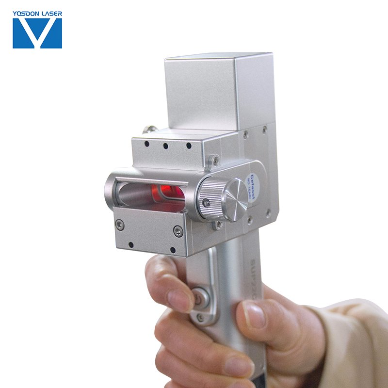 Handheld Fiber Laser Cleaning Machine Metal Surface Laser Rust Removal Machine 1500w 2000w 3000w