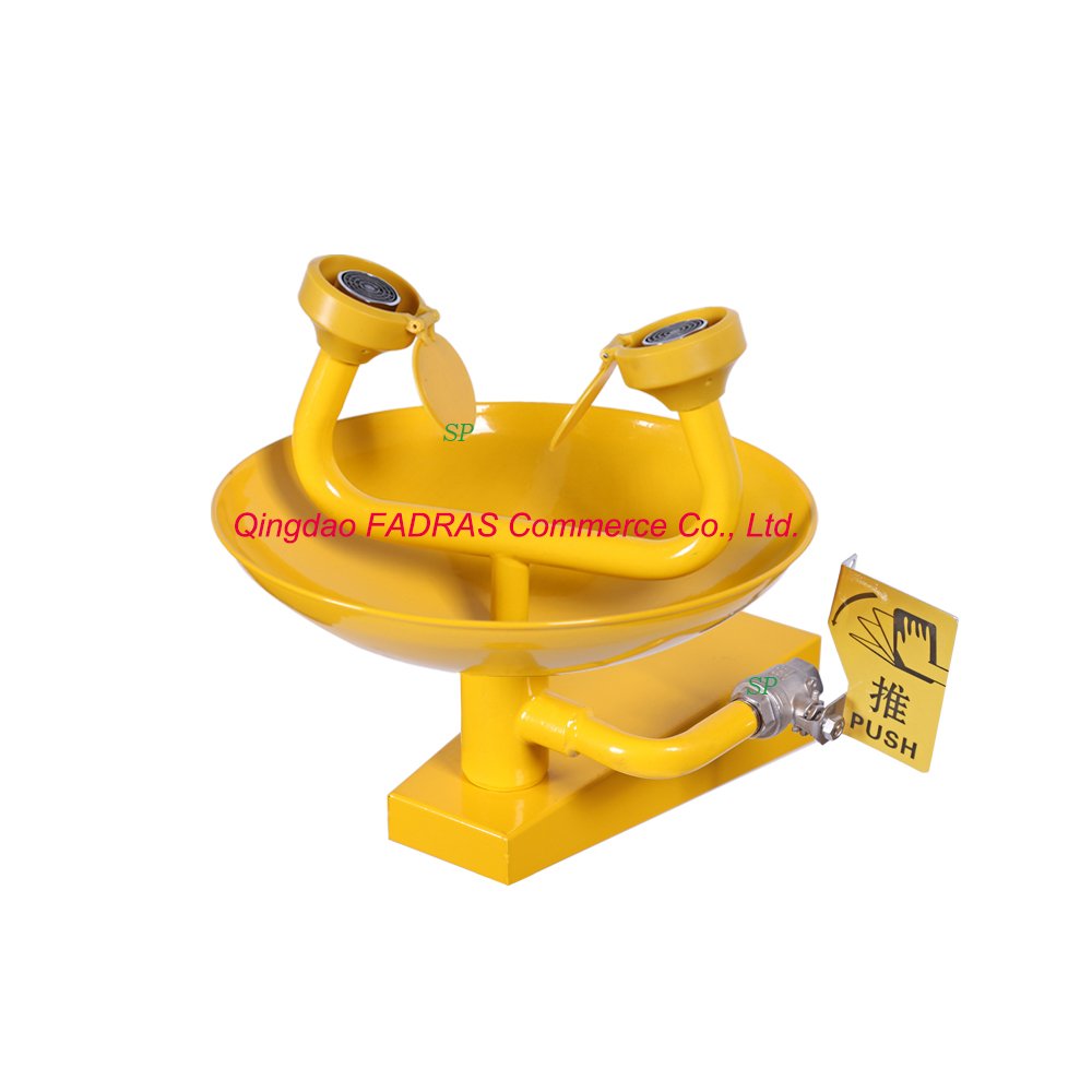Two-piece ball valve compound eye washer portable eyewash used in petroleum