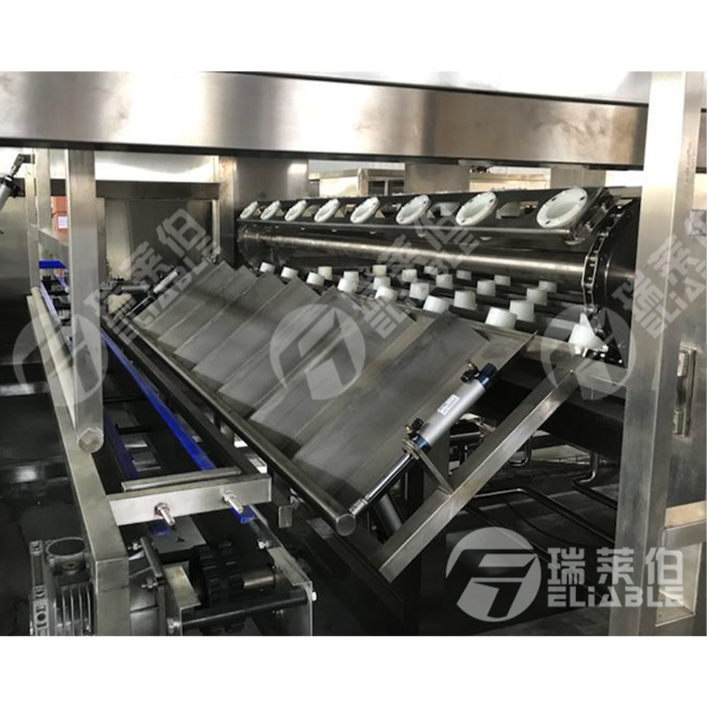 Reliable High Safety Factor 900BPH Bottle 5 Gallon Automatic Liquid Pure Water Filling Machine