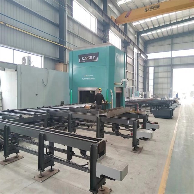 Fully enclosed processing space, laser steel cutting machine that ensures production safety