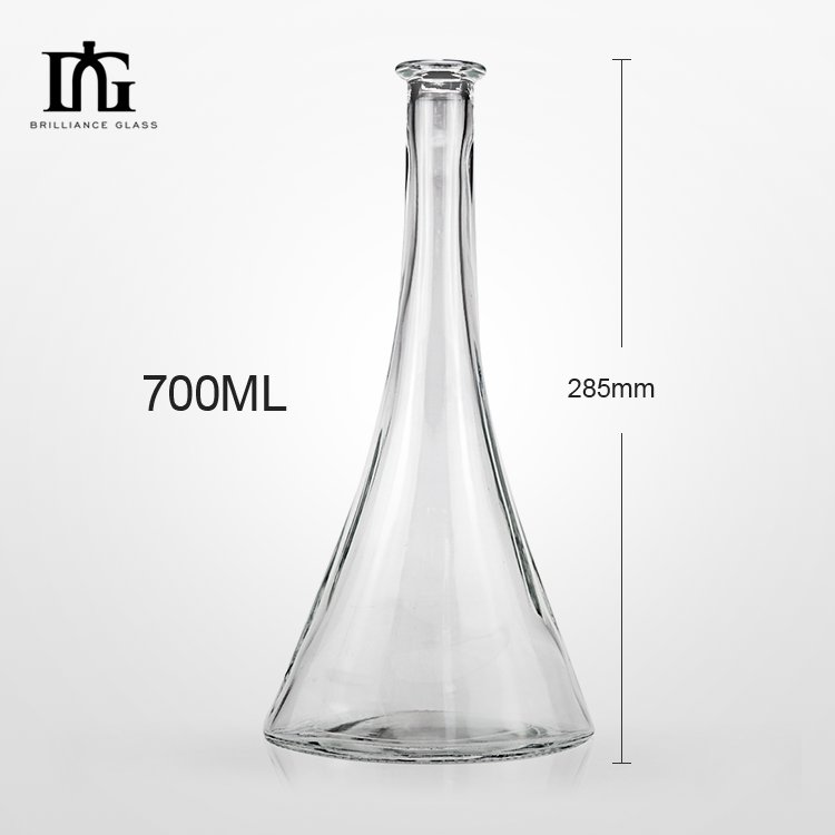Customized Bottle Glass Liquor Wine Vodka Tequila Gin Bottle Fancy Liquor Glass Bottle With Sealed Cork Lid