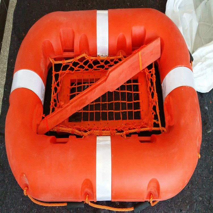 Hot selling water fun professional water safety buoyancy rescue life saving boat rescue equipment