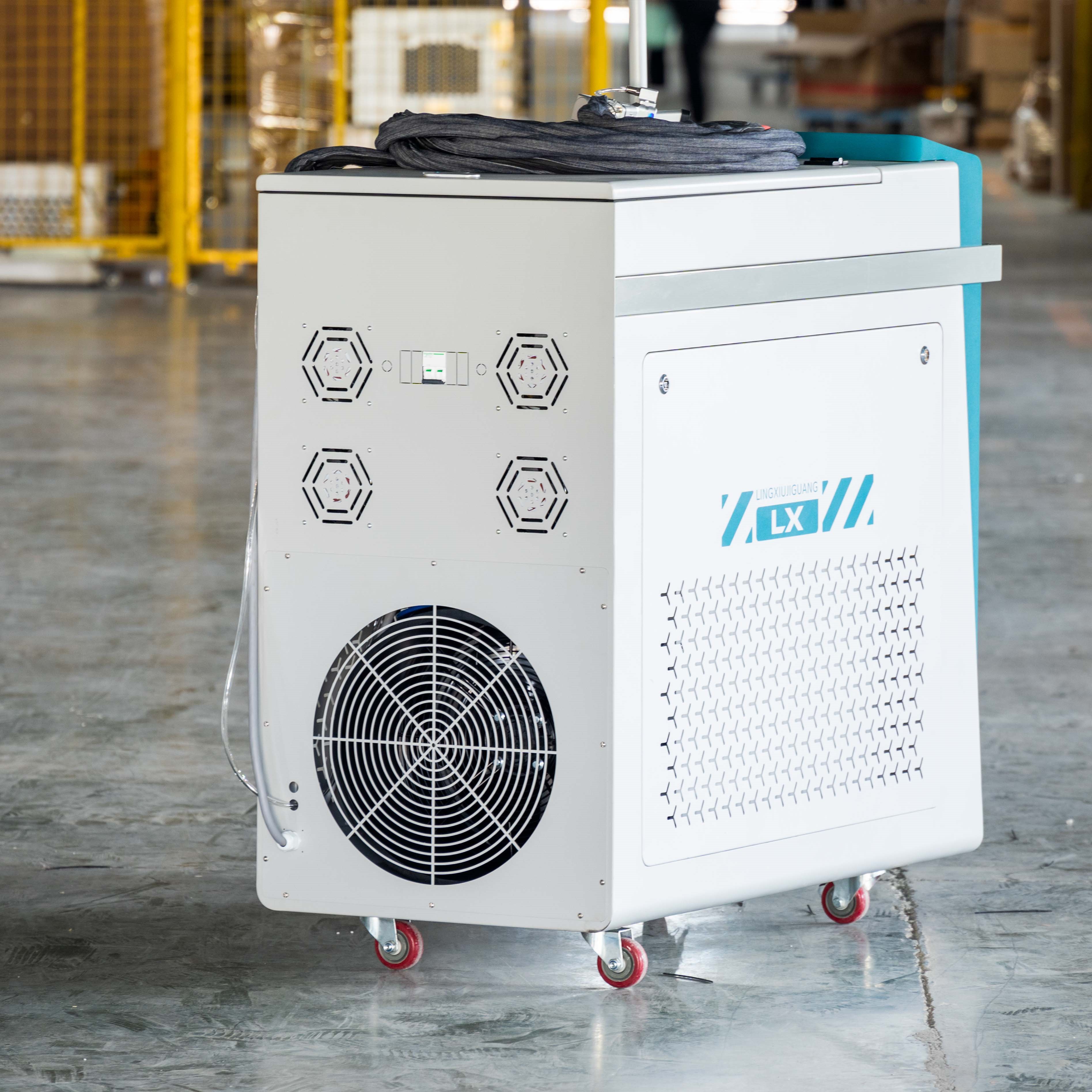 3in 1 Fiber Laser Welder Handheld Laser Welding Machine for Stainless Steel Aluminum mould