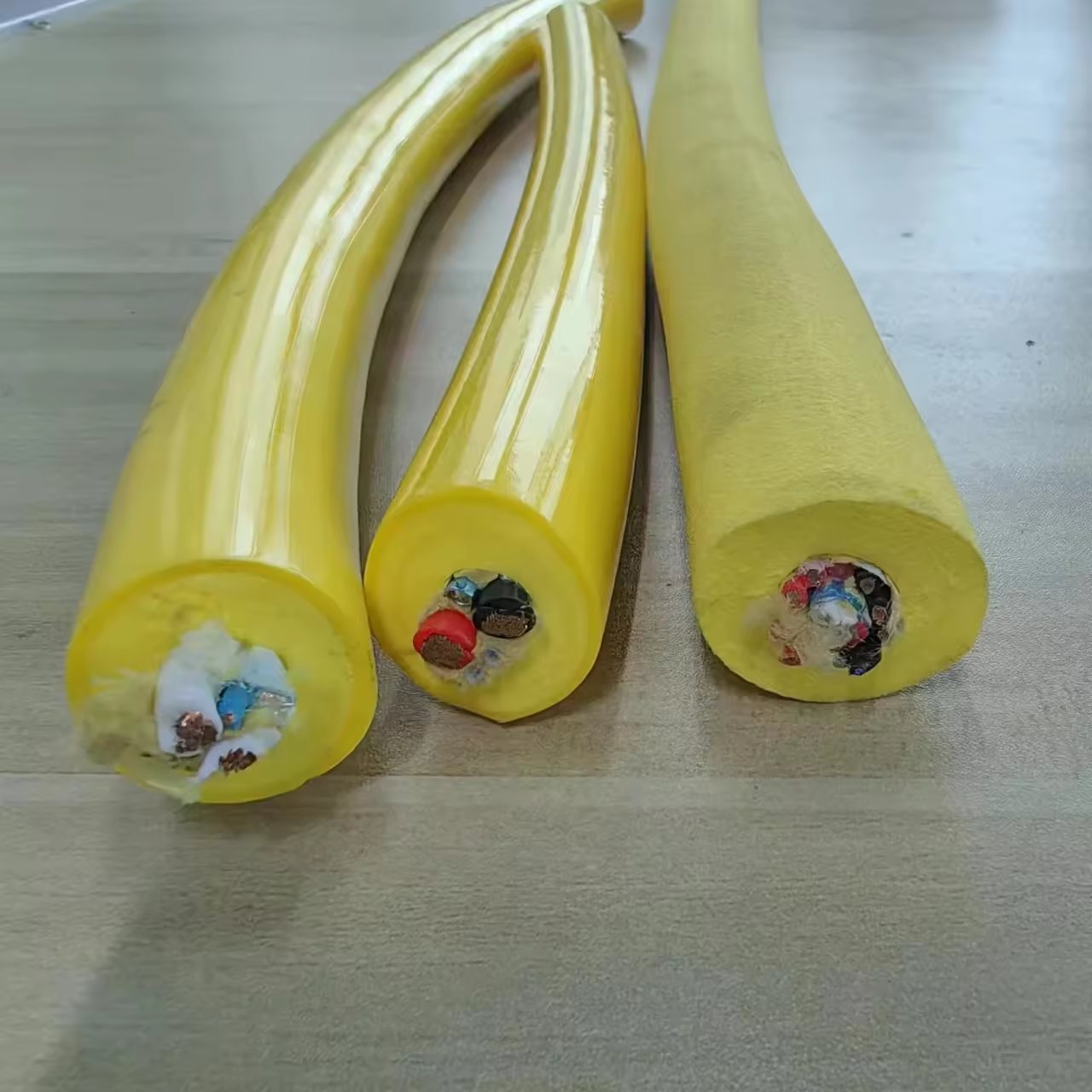Waterproof Multicore TPE Zero Buoyancy Floating Electrical Underwater Rov Tether Cable