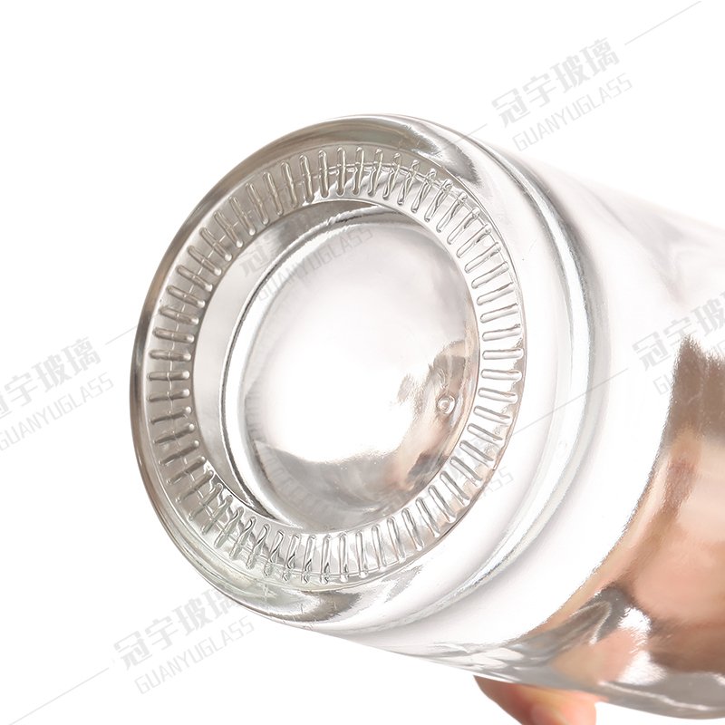 Manufacturer cheap price high quality wine glass bottles with cap