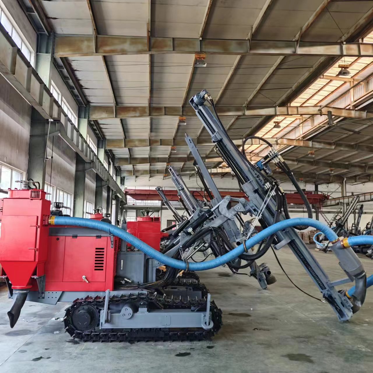 30m exploration crawler dth borehole engineering water well drilling rig machine for mining india