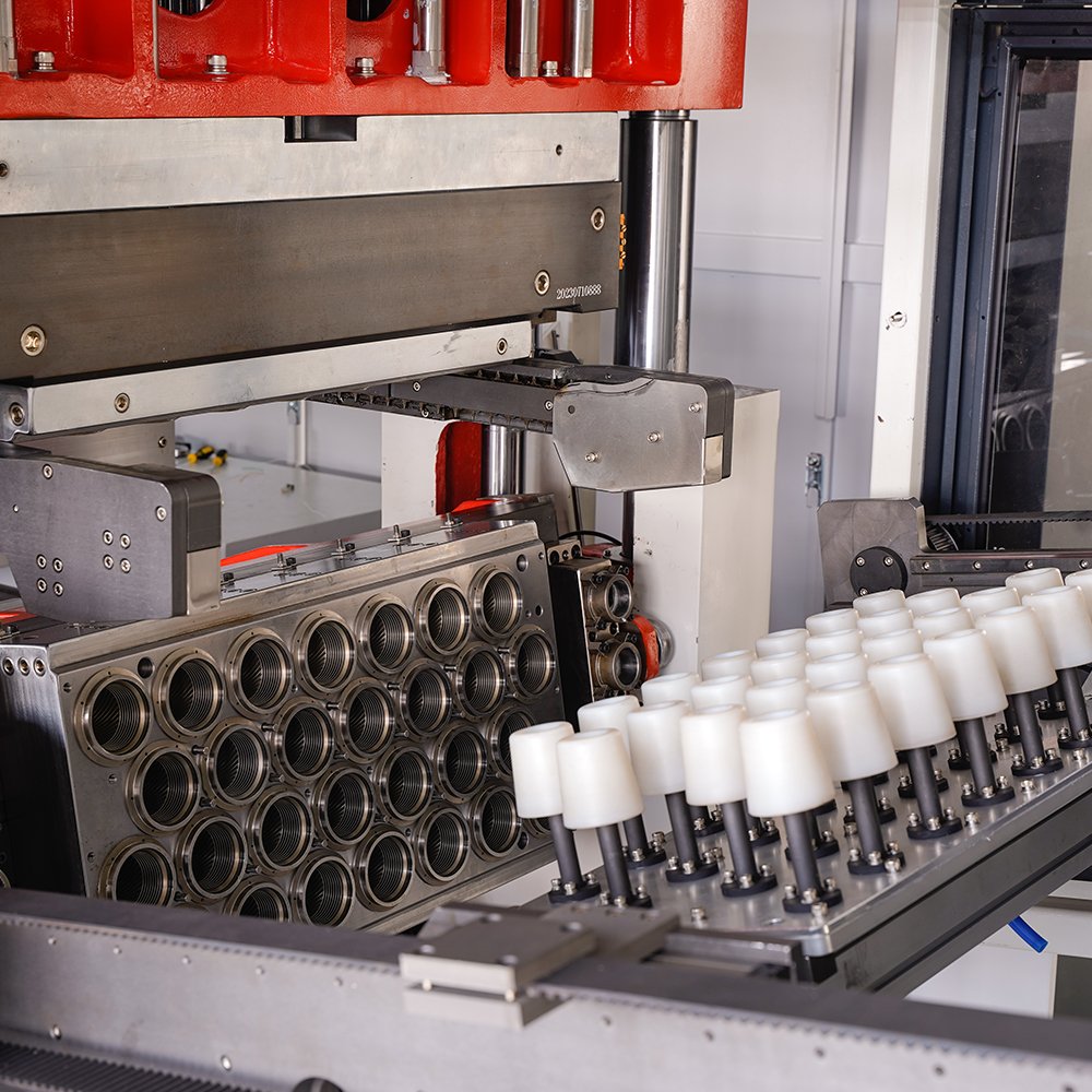 Fully Automatic Tilting Mould Thermoforming Pvc Plastic Water Cup Making Machine Production Line