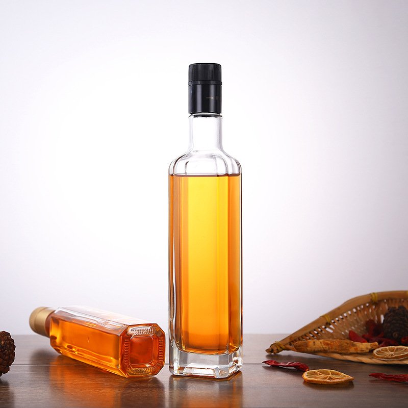 Mini glass liquor bottles 50ml customise wine glass bottle 2.5oz glass bottles with screw caps