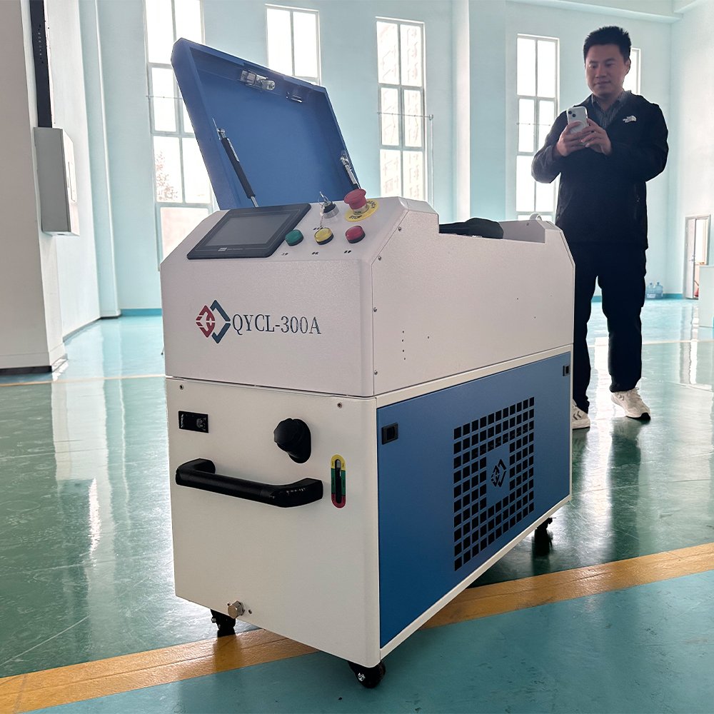 Laser Rust Paint Graffiti Oil Coating Oxide-Layer Grease Removal Machine 200W 300W 500W 1000W