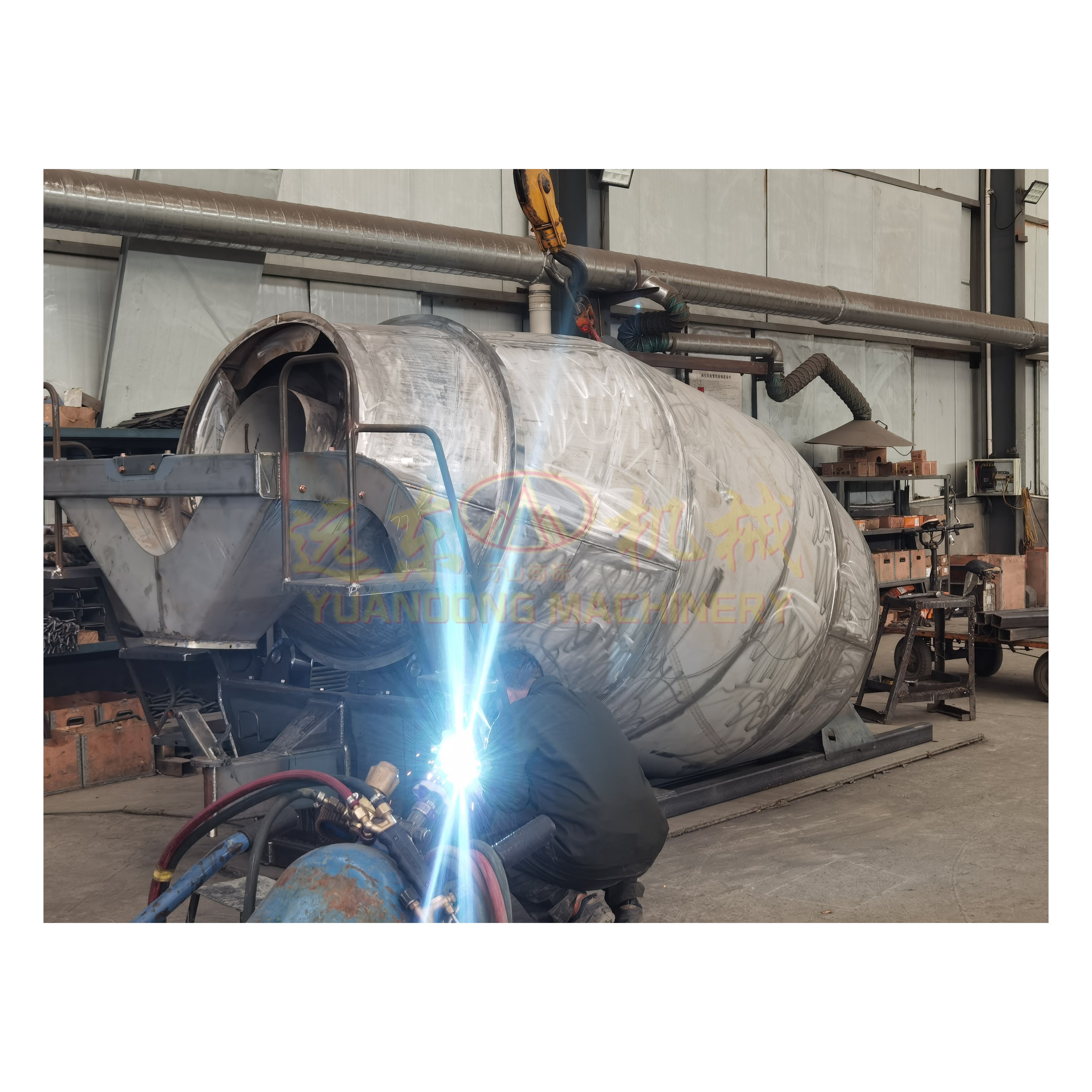 Construction Equipment Concrete Mixer Tank Self Loading Mobile Concrete Mixer Truck For Sale
