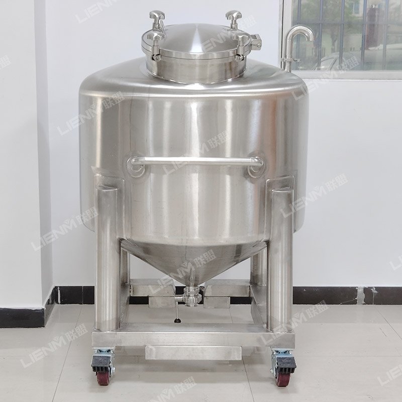 Lienm Cosmetic Manufacturing Machine Detergent Mixer Machine Shampoo Mixer Steel Wood Case Cosmetic Production Line 50L- 20T