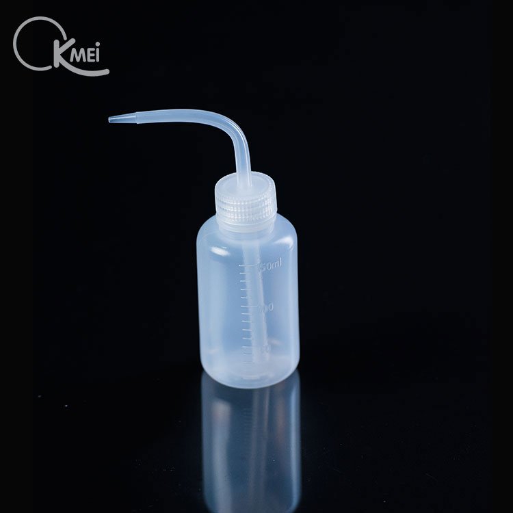 Hot selling eyelash cleaning empty plastic customized squeeze eyelash water rinse bottle
