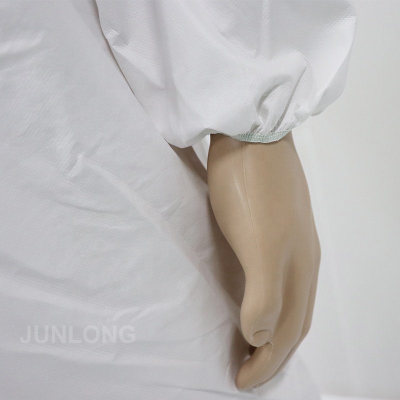 White Color Waterproof Type 5 6 Disposable coveralls Clothing Safety Hazmat Suit