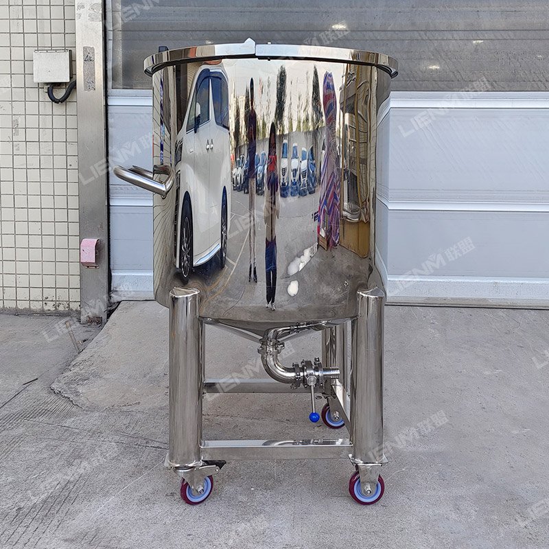 High Quality Liquid Mixers 250l Jacketed Stainless Still Mixing Tank With Agitator Liquid Mixing Machine