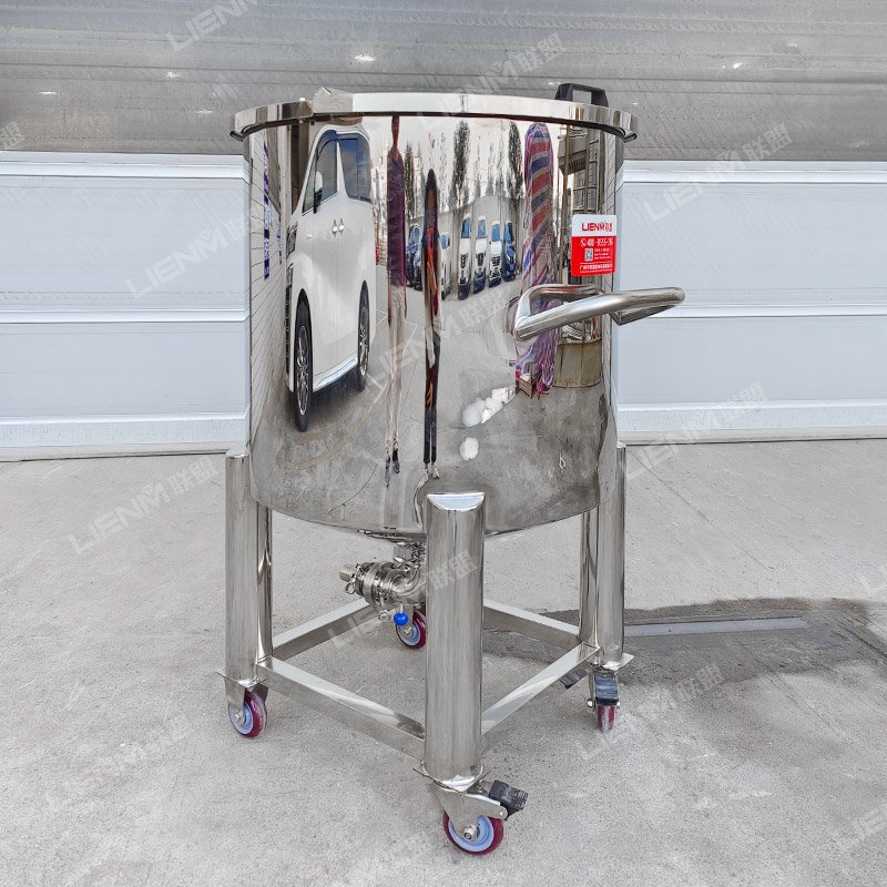 High Quality Liquid Mixers 250l Jacketed Stainless Still Mixing Tank With Agitator Liquid Mixing Machine