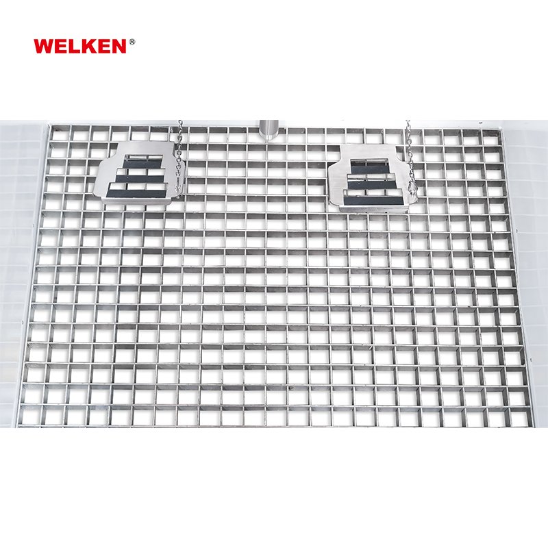 GRP Tank Safety Shower Cabinet Type ANSI Emergency Shower Eye Wash Professional Manufacturer