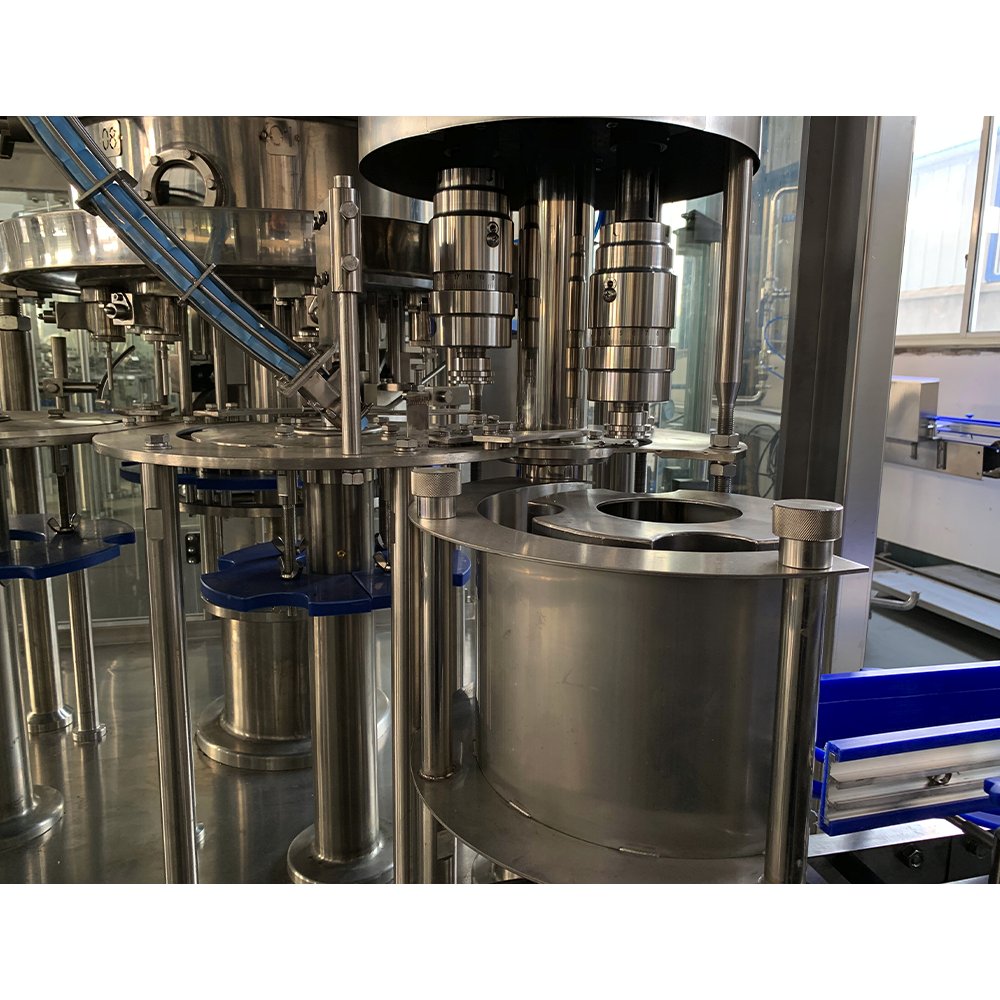 Reliable High Safety Factor 800BPH Cheap Price Beverage Liquid Soda Automatic Carbonated Drink Filling Machine