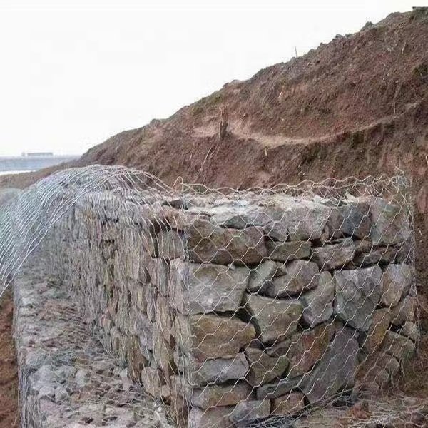Gabion dam protection low carbon steel wire factory river flood prevention and landslide river galvanized protective net