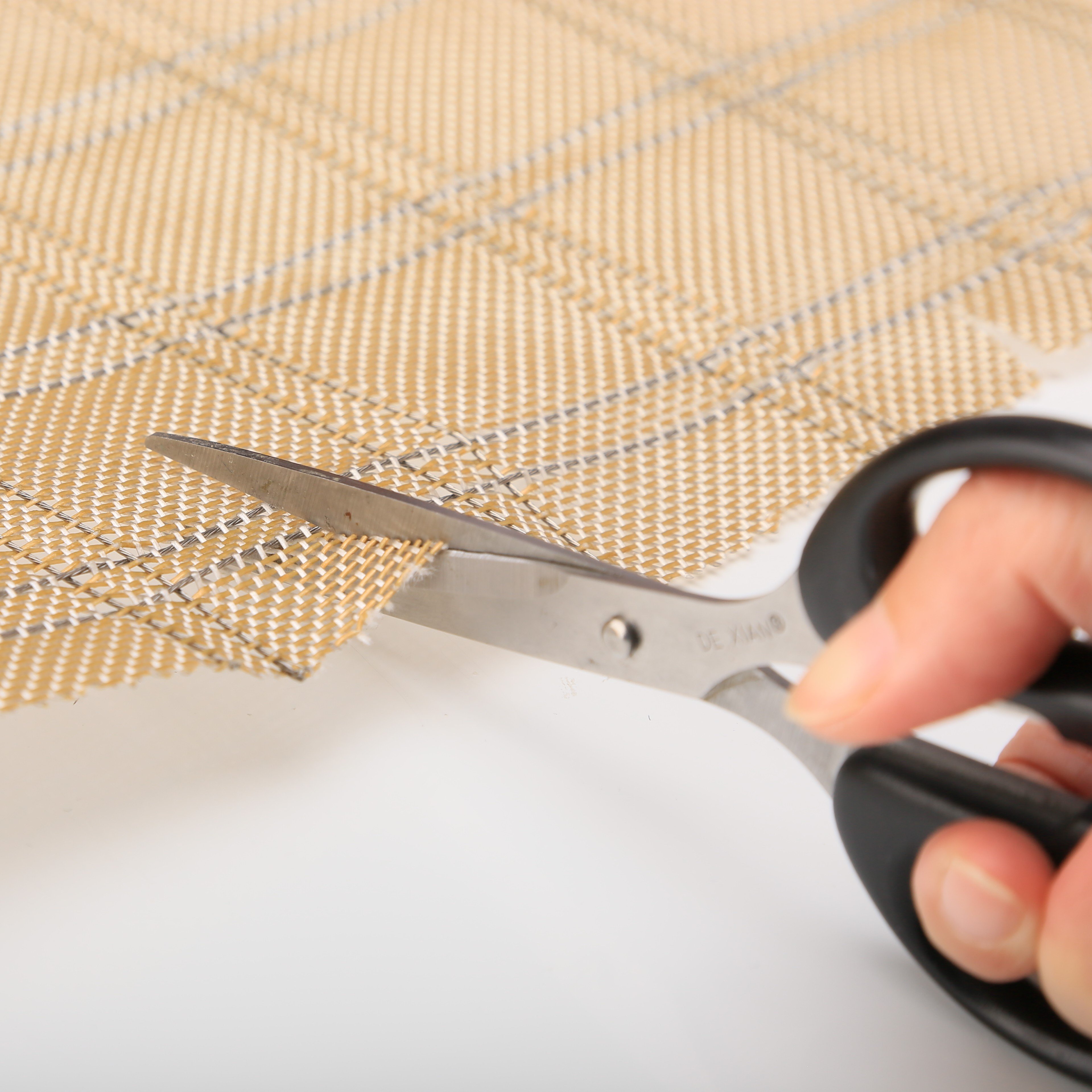 Anti-Vandalism Mesh Safety Wire Anti-Theft Tarpaulin Anti-Vandal Curtain for Storage Marquees