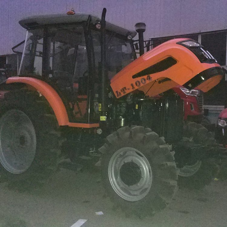Hot Selling Products Hydraulic Anchor Tractor Mounted Water Well Drilling Rig