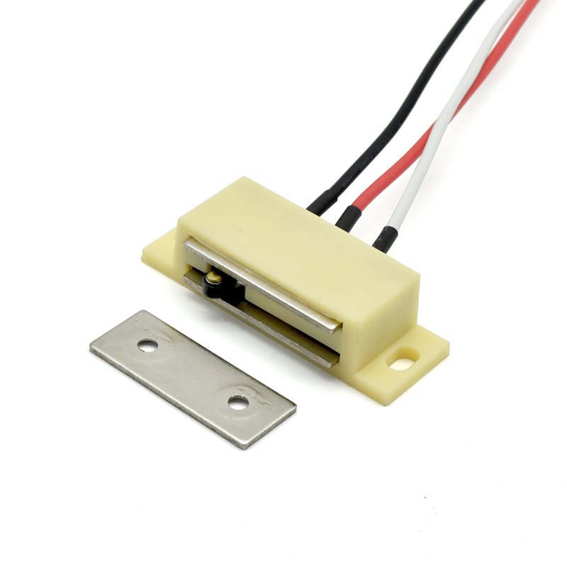 XK834 super strong magnet Magnetic Door Catch Latch 3-wire magnetic buckle