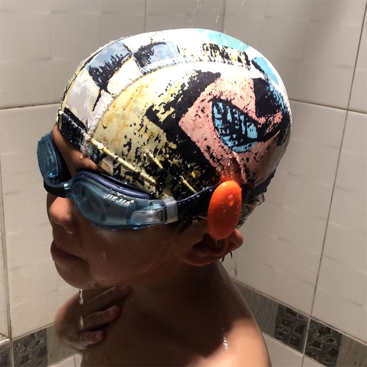 Pool Drowning alarm with LED light on Swimming cap Lifebuoy
