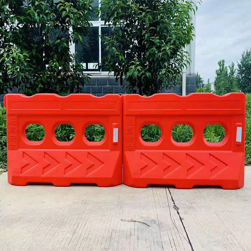 Wholesale High Quality Water Filled Road Safety Barrier Cheap Water Filled Road Safety Barrier