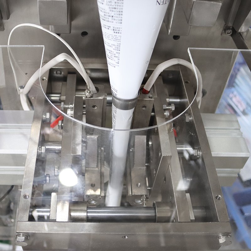 High quality water sachet filling and sealing machine liquid sachet filling machine production line