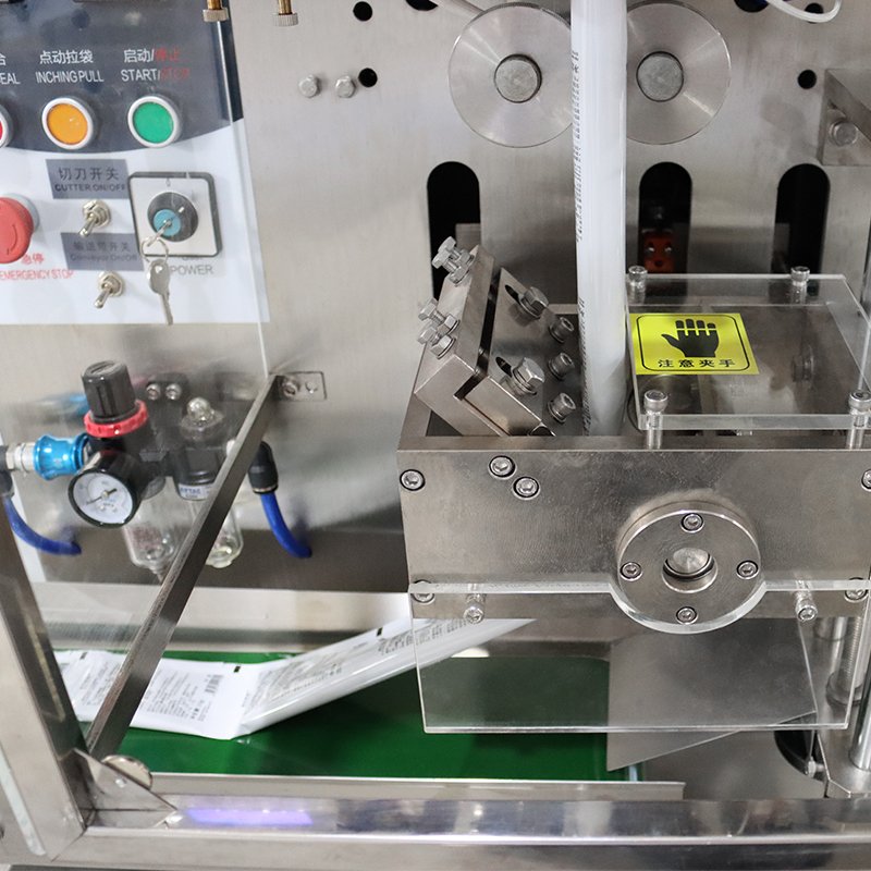 High quality water sachet filling and sealing machine liquid sachet filling machine production line