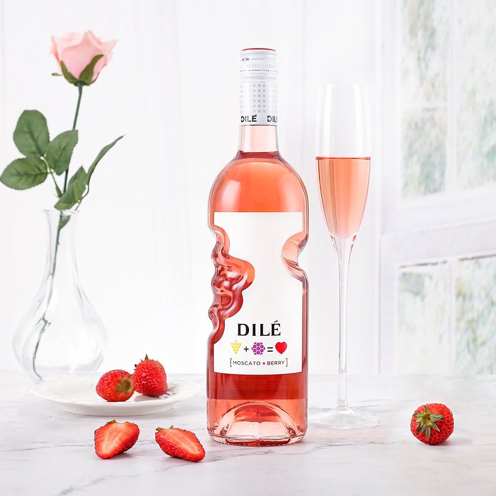 Vodka Bottle 500ml 750 Ml cork Corked Sparkling Wine Glass Bottles screw Rotating Glass Wine Bottle Strap