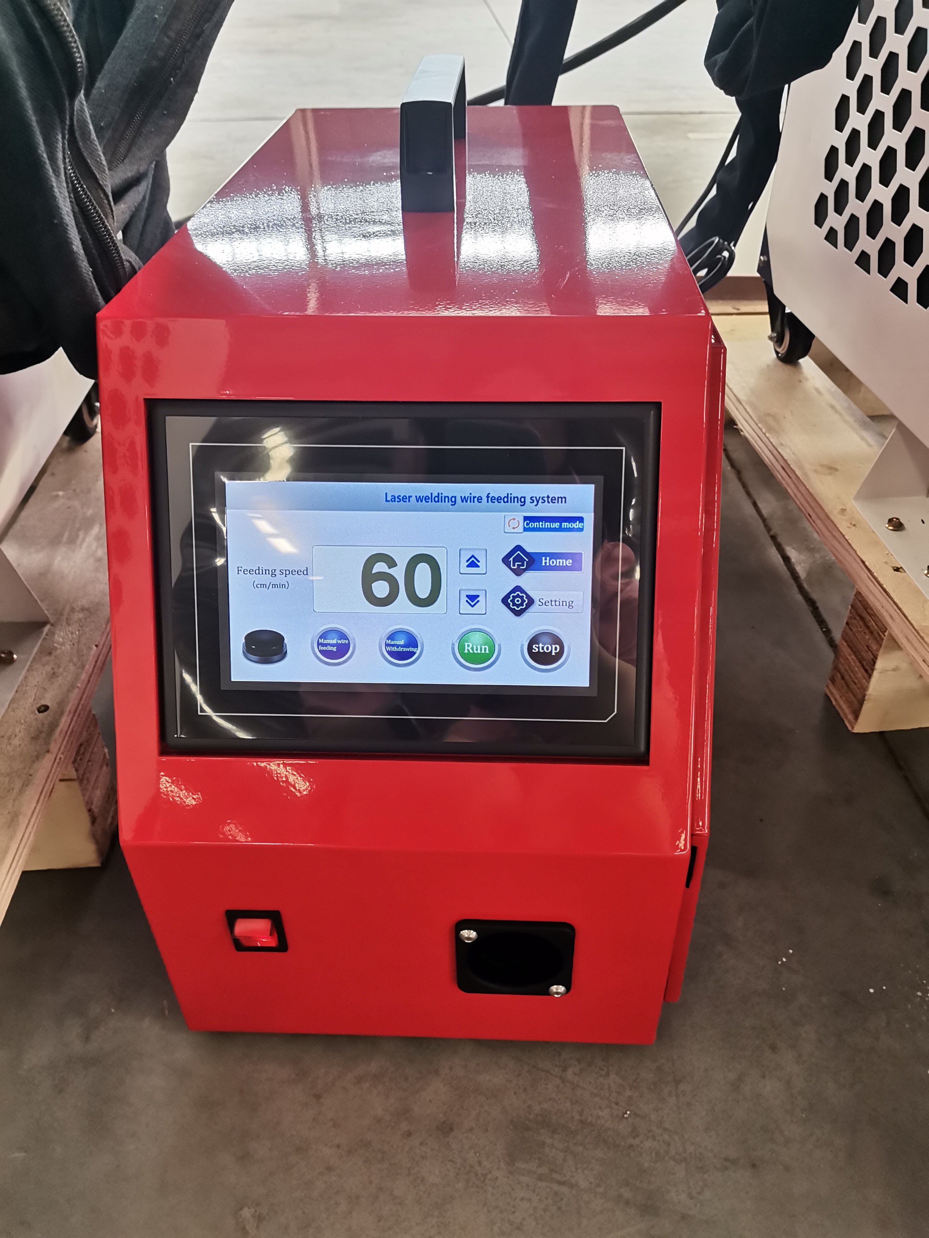Professional Fiber Laser Welding Machine Optional Raycus Laser Source for 5mm Thick Plate Welding