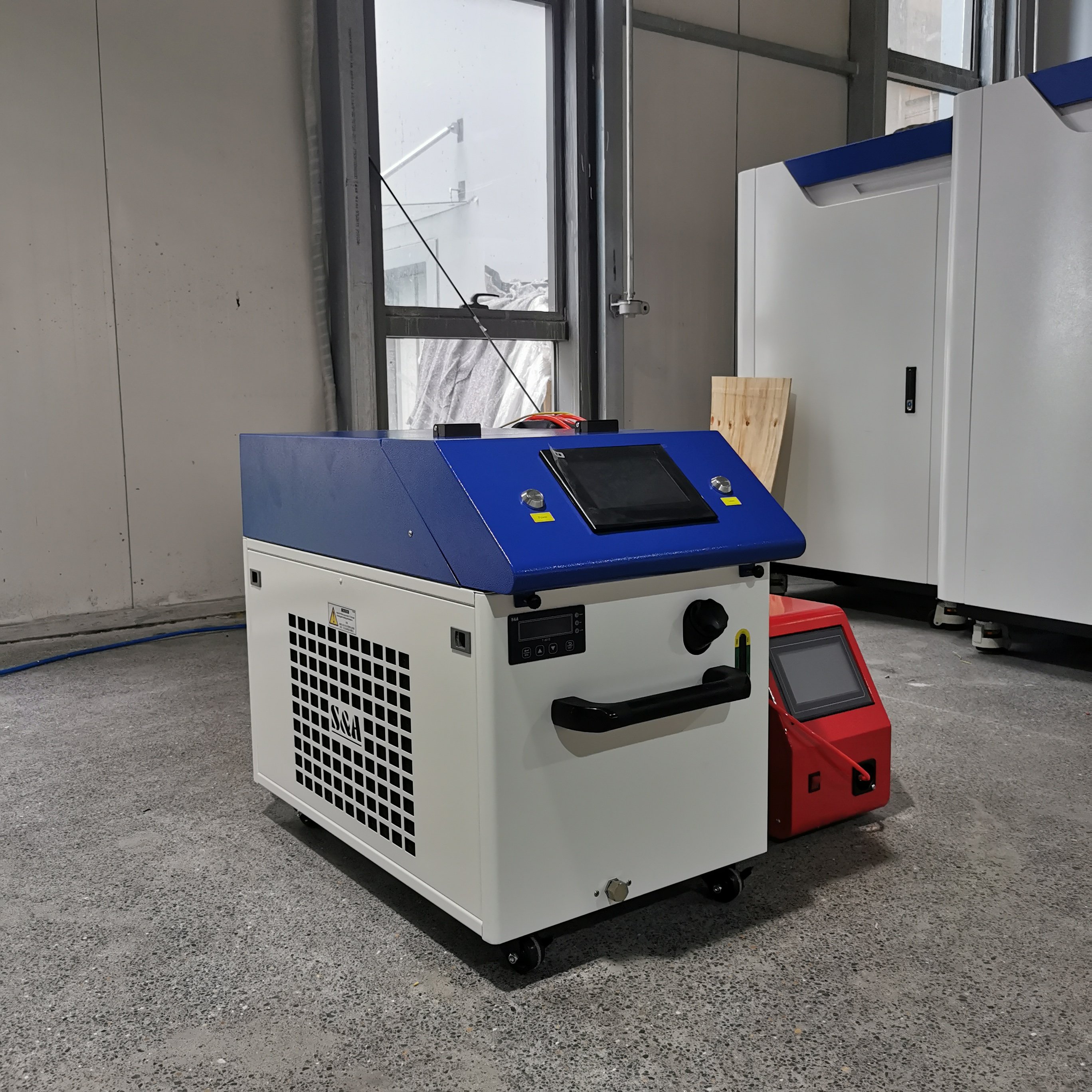 3-in-1 Handheld Fiber Laser Welder 1000w Laser Welding And Cutting Machine For Aluminum and Steel