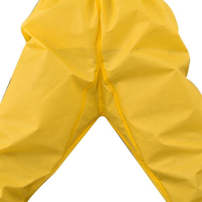 2023 Disposable Coverall safety Suit Pp Waterproof Coverall Chemical Resistant Chemical Resistant Coveralls