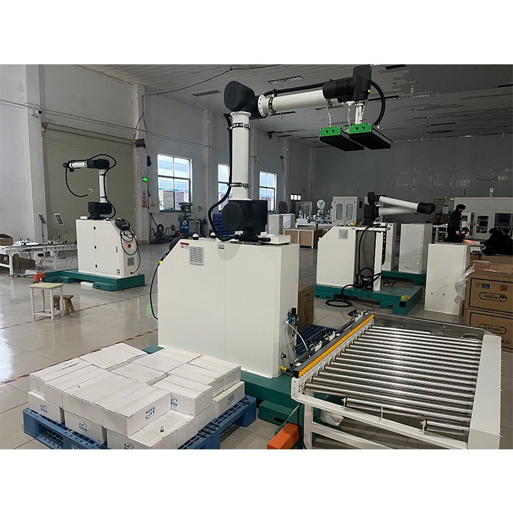 Fully Automatic Labor-saving Cartons Boxes Beverages Mineral Water Stacking Robot Palletizer Robot Intelligent Robot