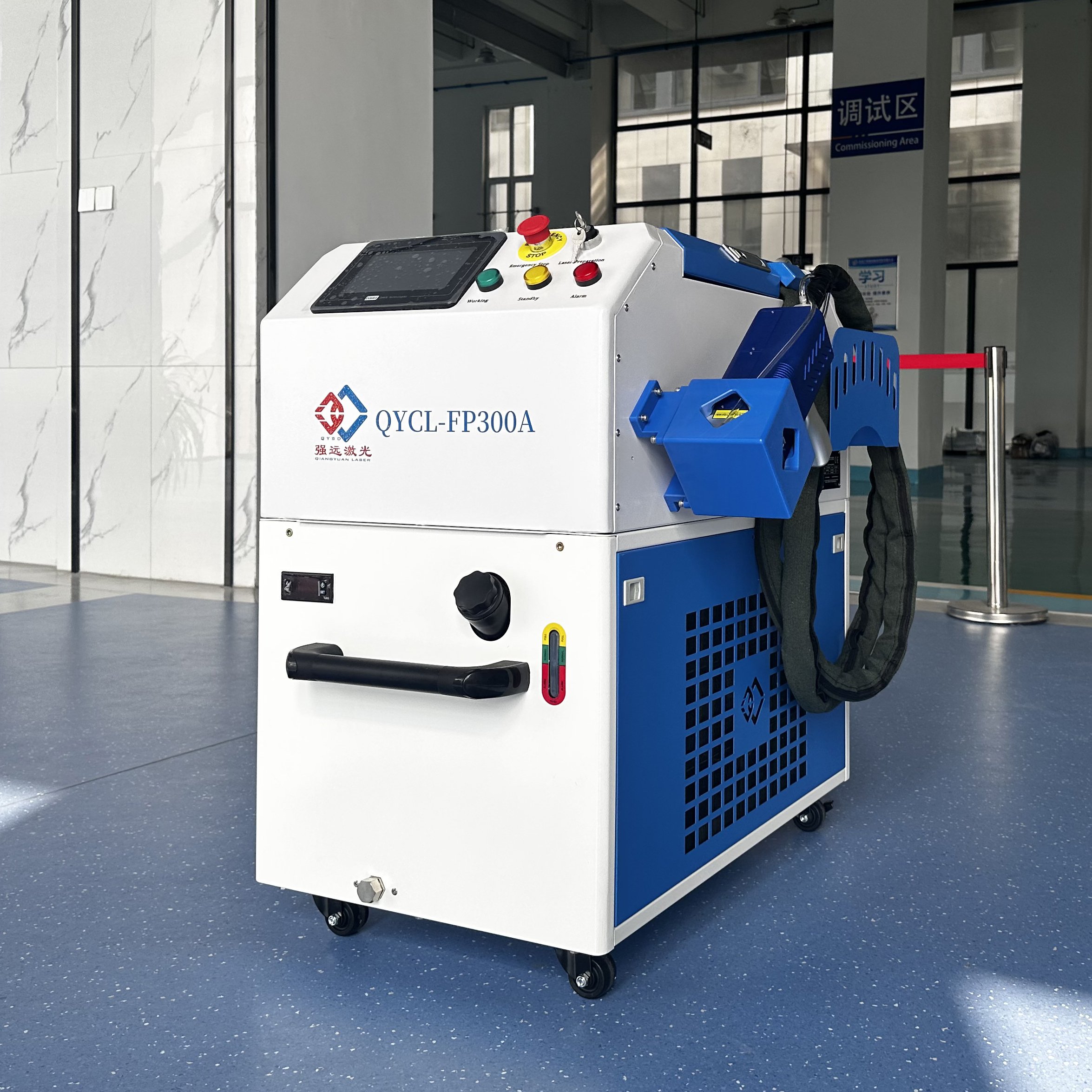 Handheld Laser Cleaning Machine 300w Rust Removal Metal Paint Stainless Steel Metal Mold Industrial Grade Cleaning Machine