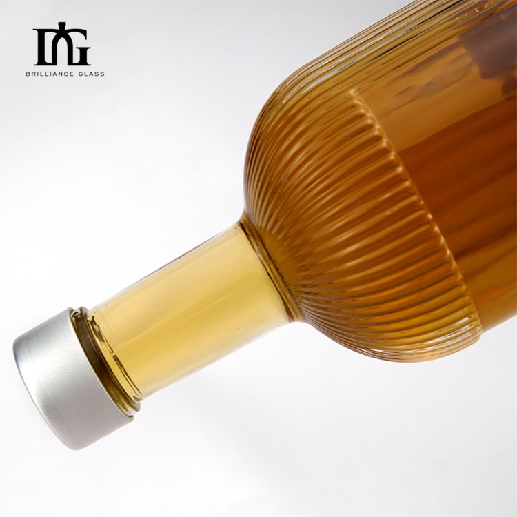 Wholesale Customized in stock 200ml 375ml 500ml 750ml 1000ml glass wine bottle with T-cork