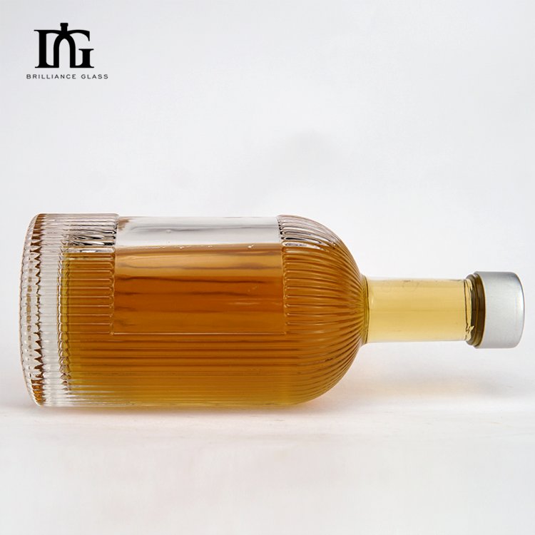 Wholesale Customized in stock 200ml 375ml 500ml 750ml 1000ml glass wine bottle with T-cork