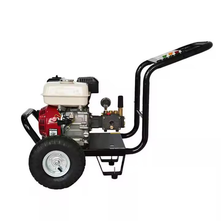 High Pressure Cold Water Cleaning Machine 13HP 250bar Durable Metal Bearing Pump Engine Motor Home Construction Retail Car Wash