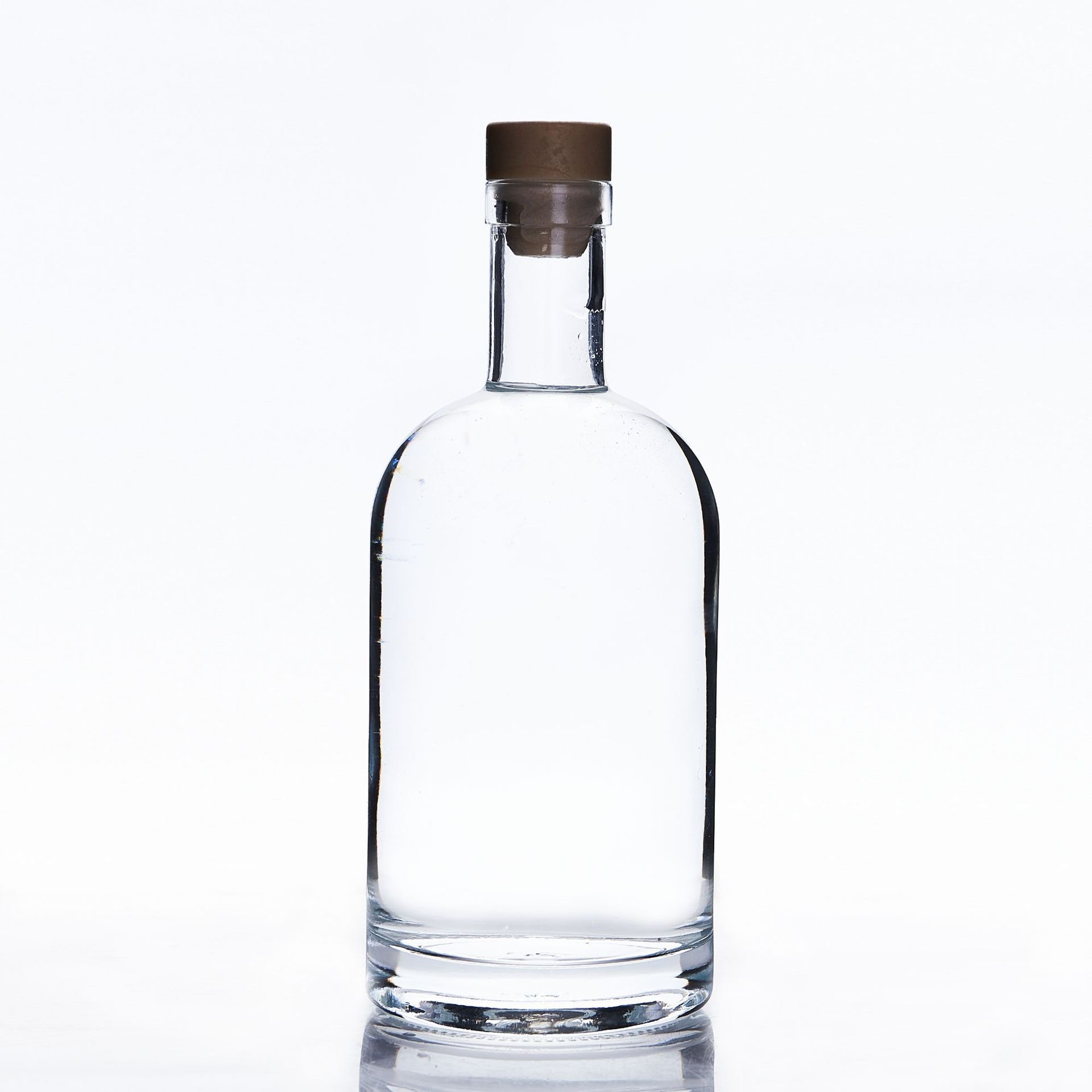 200ml 375ml 750ml 1L Nordic Empty Rum Whisky Vodka Spirit Glass Liquor Bottle with Cork for liquor Whiskey