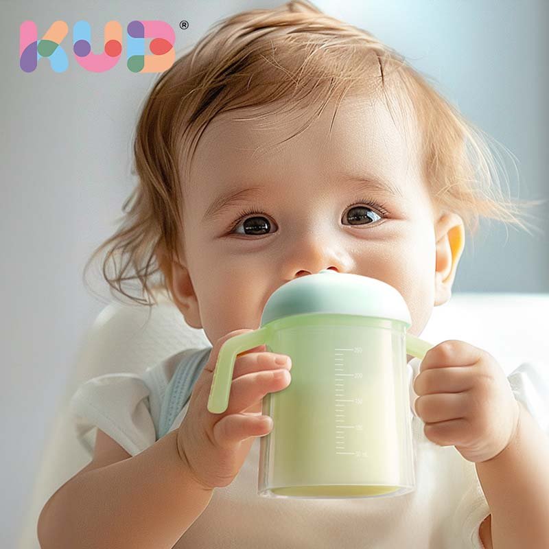 KUB 250ml Baby Drinking Bottles Straw Cup Portable Removable Anti Leak Silicone Baby Water Milk Sippy Cup with Handle