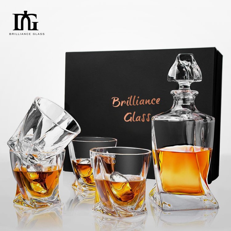 Customized Hot Sale Wholesale Bottles Glassware Packaging Bulk Sale Glass wine Bottle