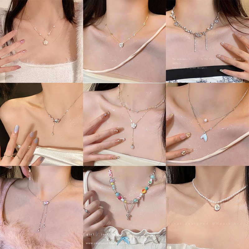 Lightweight and luxurious bow necklaces for women, sweet imitation pearl necklaces, jewelry accessories