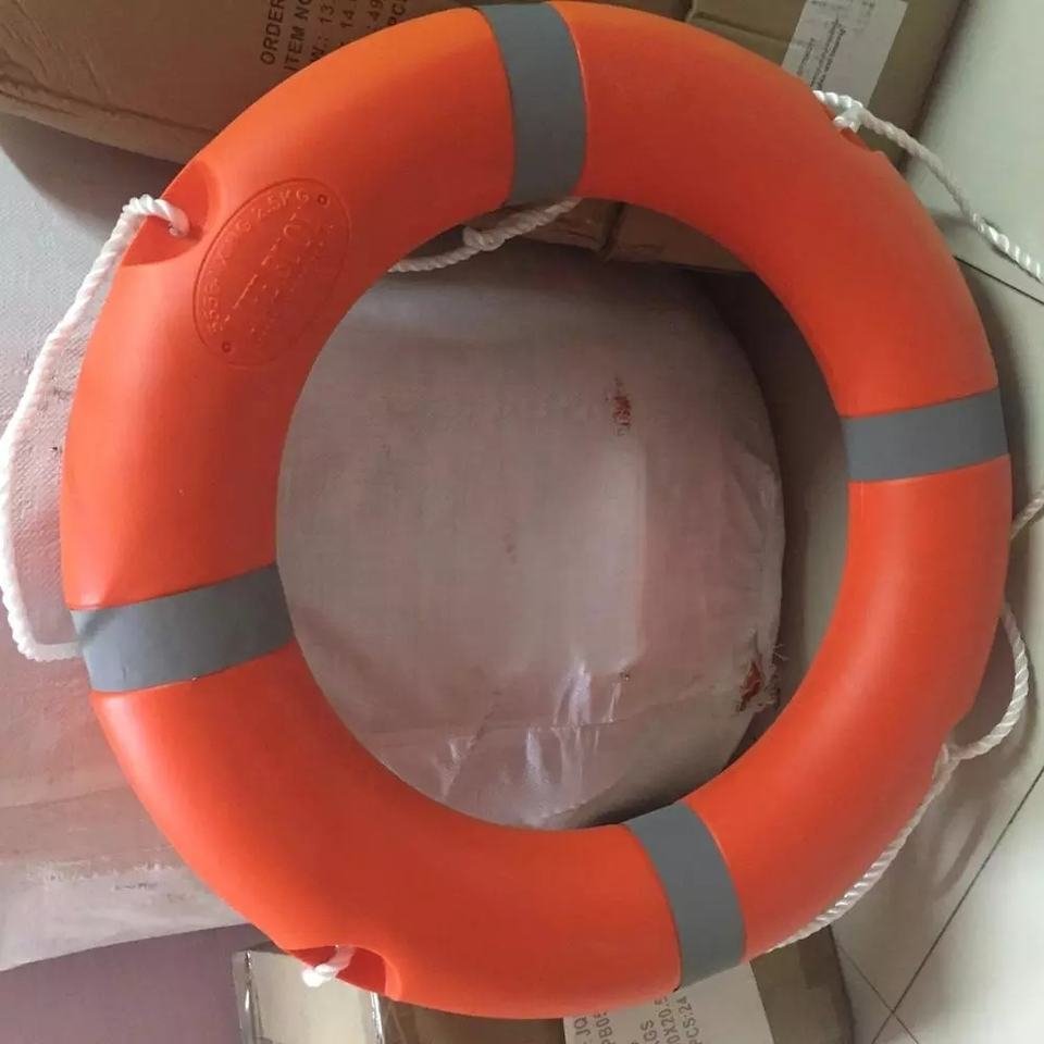 Swimming Pool Accessories Water Rescue Polyethylene Floating Life Saving Ring Buoy