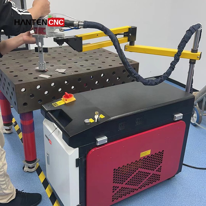 China brand HANTENA 1500w handheld metal laser welding machine automotive electronic welding for battery cells
