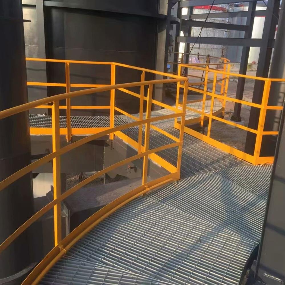 Galvanized Steel Grid Plate Outdoor Safety Steel Grating Step with Lattice Frame
