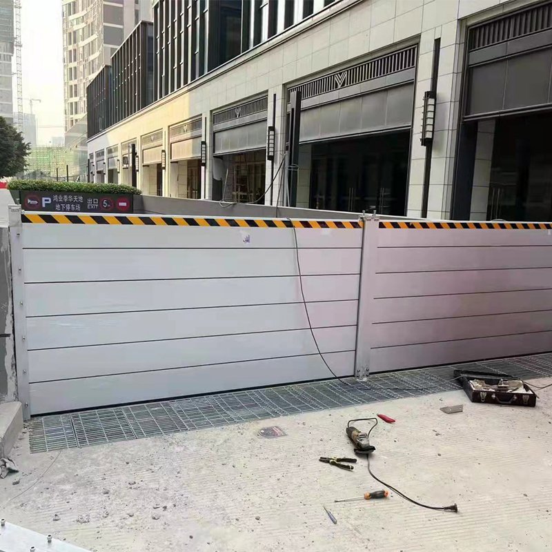 Garage Door Flood Barrier water Barrier Flood Baffle Flood Barrier For production