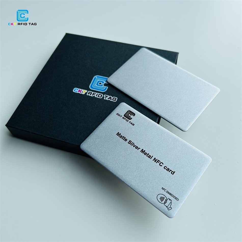 Engraved Matt Silver Stainless Steel NFC Metal Card Blank Smart Card