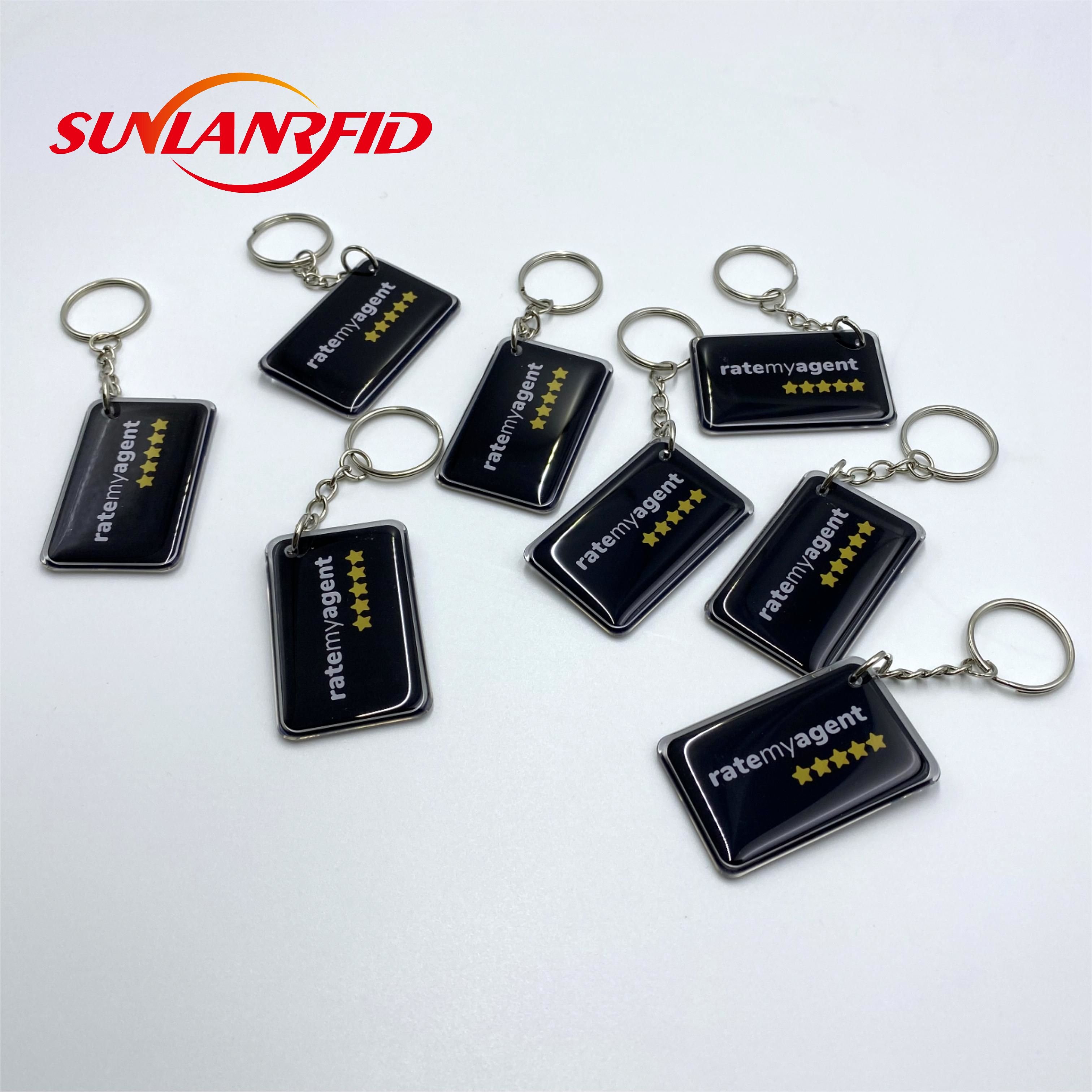SUNLAN Customized Logo Printing 30mm NTAG 215 Epoxy card keyfobs share Social Media Phone Tags Waterproof NFC Epoxy NFC Keychain
