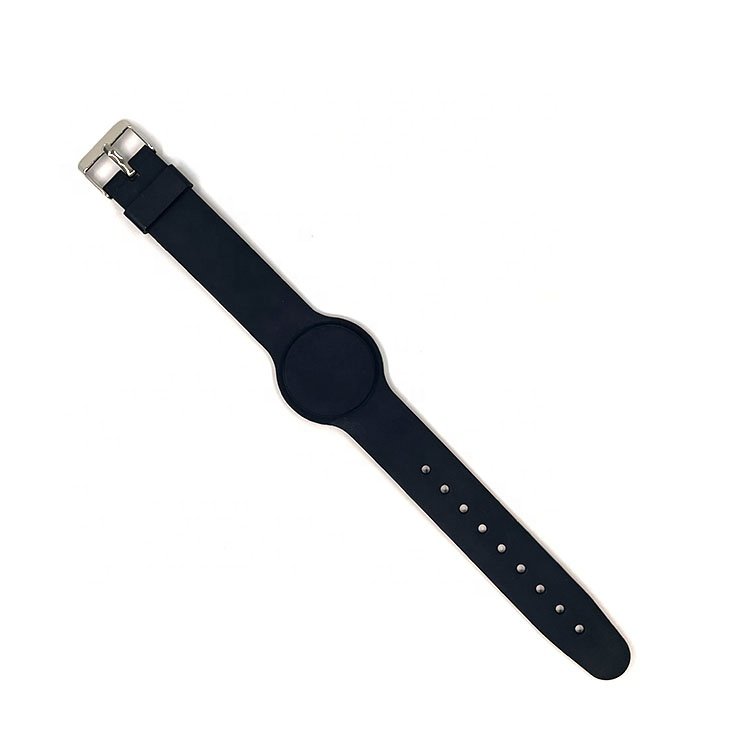 Adjustable RFID NFC Silicone Wristbands For Door Access Control Social Media Sharing Business Card Payment Security System