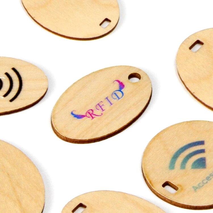 Customized Eco friendly Blank RFID Smart Chip Card Laser Engraved NFC Wood Business Card